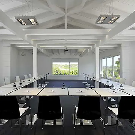 Hotel Colinas Golf & Country Club 4*